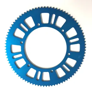 Pignon de chaîne de <span class=keywords><strong>moto</strong></span> en alliage d'aluminium CNC OEM <span class=keywords><strong>Kit</strong></span> de chaîne à rouleaux de <span class=keywords><strong>moto</strong></span> personnalisé et durable avec pignon Pièces de vélo - Product Image 5