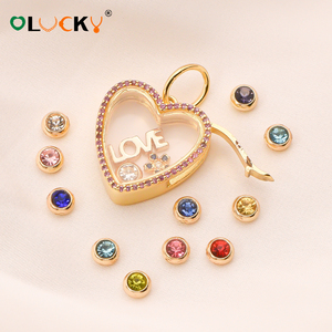 LUCKYJIU Maßgefertigte Schmuckstücke Wasserdicht Anlaufbeständig 18k Vergoldetes Messing Glas Medaillon Anhänger Halskette Großhandel - Product Image 2