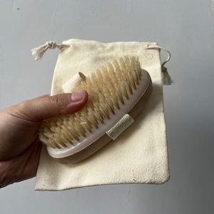 Accesorios de Baño, Cepillo Corporal de Cerdas Suaves para Exfoliar la Piel - Product Image 1