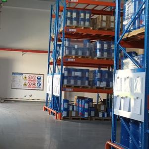 מדפי אחסון עמידים וחזקים בצורת דמעה לאחסון חומרי גלם תעשייתיים וכימיים שונים במחסן - Product Image 4