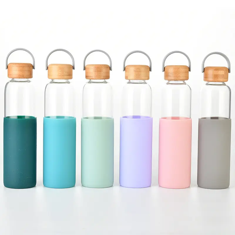 BSBH прозрачная стеклянная бутылка для воды с силиконовым рукавом и бамбуковой крышкой