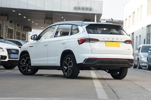 2024 <span class=keywords><strong>Skoda</strong></span> <span class=keywords><strong>KAMIQ</strong></span> GT Manual pequeño SUV 5 asientos 178 Km/H velocidad familiar automático R17 Metal chino barato vehículos de gasolina Coche - Product Image 6