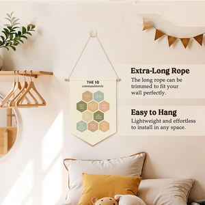 لافتة قماشية قطنية مخصصة مع عمود خشبي للتعليق على الحائط، مطبوعة رقميًا بتصميم ونص مخصص، هدية صديقة للبيئة لحفلات أعياد الميلاد - Product Image 5