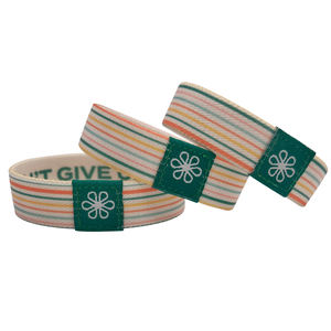 Özel şerit desen elastik bileklik dokuma etiket bilezikler spor erkek kadın promosyon Polyester bilekliği - Product Image 4