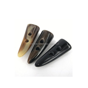 Véritable meilleur bouton de trou de remorquage de buffle de corne de qualité avec bouton de couleur naturelle et fait à la main personnalisé à vendre - Product Image 5