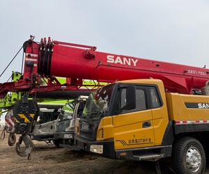 Grues mobiles Sany STC550T 55 tonnes, grue mobile d'occasion Sany STC1000C 100T STC500E STC250T5 STC1300 STC800T6 - Product Image 2