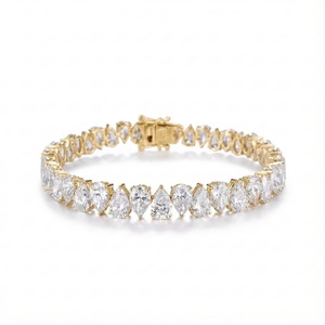Pulsera de Diamantes con Diseño de Pera Asimétrica - Oro de 9k, 14k, 18k - Product Image 5