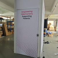 Stand personnalisé à prix d'usine pour événements, avec panneau rétroéclairé pour affichage promotionnel et signalétique publicitaire en magasin