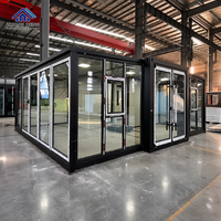 Maison préfabriquée moderne à double aile de 20, 30 ou 40 pieds, 1 à 4 chambres, avec entrée entièrement vitrée, maison conteneur résidentielle personnalisable