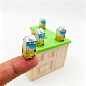 Mini carton de lait miniature 1:12, accessoires de jeu pour maison de poupée, décoration de scène DIY, mini modèle de jouet - Product Image 3