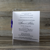 Precio al por mayor hecho a mano encaje púrpura oro cinta arco plegable boda tarjetas de invitación para boda cumpleaños