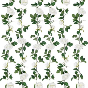 Guirlande de roses artificielles suspendues, guirlande de fleurs en rotin pour plafond festif, Noël, Nouvel An, Thanksgiving - Product Image 6