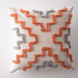 Nouveau design de housses de <span class=keywords><strong>coussin</strong></span> en velours tufté <span class=keywords><strong>marocain</strong></span> avec broderie géométrique vintage pour la décoration intérieure et les hôtels - Product Image 2
