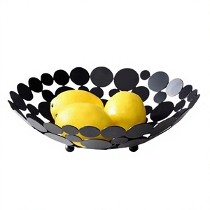 Panier de rangement de cuisine en fer noir fait main, forme ronde, taille personnalisée, panier à fruits pour accessoires de cuisine - Product Image 1