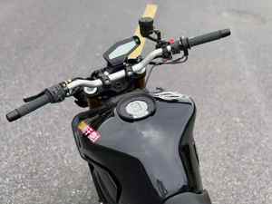 Nouvelle Arrivée <span class=keywords><strong>Yamaha</strong></span> MT-09 (<span class=keywords><strong>FZ</strong></span>-09) Moto Hyper Naked 890cc Moteur Tri-Cylindre en Ligne Refroidi par Liquide Crossplane GB Racing Case - Product Image 2
