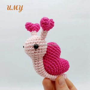 Nuovo Decorazione Matrimoniale Amigurumi all'Uncinetto Cuore Carino Amore San Valentino Peluche Giocattolo Lumaca Imbottito - Product Image 4