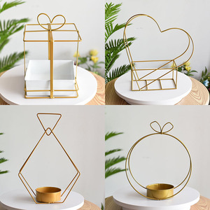 Metal Flower <b>Basket</b> Heart Shape Gold Plated Geometric Portable Storage <b>Basket</b> For Office Space Minimalist Style - Product Image 1
