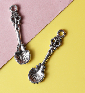 Figuras en Miniatura para Casa de Muñecas 1:12, Cuchara, Tenedor, Dijes de Comida, Manualidades de Resina para Accesorios de Casa de Muñecas - Product Image 5