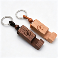 Porte-clés sifflet en bois personnalisé avec logo gravé au laser, en bambou naturel, écologique, promotionnel, pour sports de plein air, souvenir, vente en gros