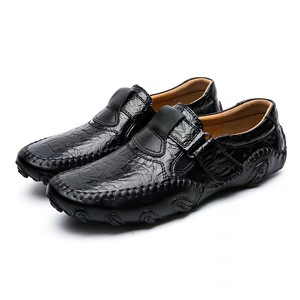 Mocasines Casuales para Hombre, Suela Suave, Transpirables, de Cuero, Talla Grande, Estilo Slip-on de PU para Trabajo, Conducir y Bodas - Product Image 1