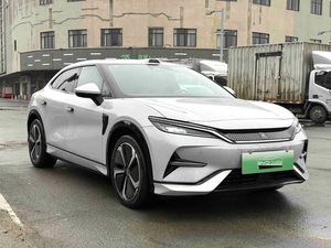 BYD Song L EV Carga Rápida Venta al por Mayor Volante a la Izquierda Transmisión Automática Cuero Turbo R20 Acura Aleación de Aluminio para Mamás Coches Usados - Product Image 2