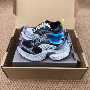 Zapatillas Deportivas Casuales con Paneles de Malla Gruesa y Cordones, Inspiradas en el Running, con Suela Multicapa para Hombre y Mujer, Calzado Urbano - Product Image 4