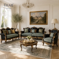 Jardin Sage Tri-Arched fluwelen bank |   Luxe Rococo Zwart &amp;   Gouden bank met spijkerkopversiering - EKAR FURNITURE