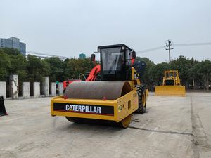 Rodillo de carretera de rueda CAT usado, alta eficiencia de trabajo, excelente estado, fácil mantenimiento, CAT, en Stock, CAT, rueda de carretera, alta eficiencia, 2, 2, 2, 1, 2, 2, 2, 2 - Product Image 5