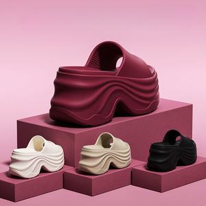 Zuecos de plataforma con suela gruesa de EVA para mujer - Product Image 3