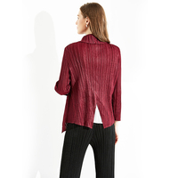 Printemps et été mode grande veste plissée pour femmes grand revers châle veste ample et mince haut pour femmes