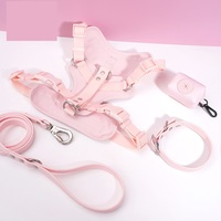 Harnais pour chien réglable anti-traction en PVC imperméable couleur unie avec logo personnalisé, collier, laisse et distributeur de sacs à déjections, ensemble assorti 4 pièces