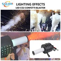 Sailwin Confetti Machine 4X3W RVB Pleine Couleur Batterie LED CO2 Pistolet Brouillard Machine Pyro Jet Confett Blaster pour Mariage Événement Concert