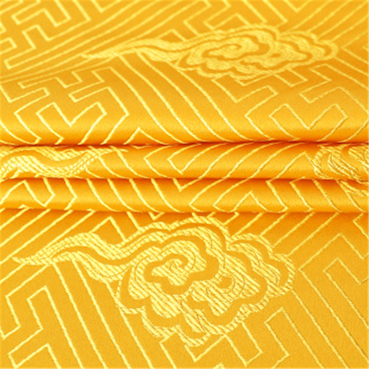 Traditioneller glück verheißen der Wolken brokat stoff mit günstigem Preis im chinesischen Stil für Sofa