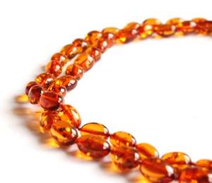 Magnifique collier long en ambre cognac fait main - Product Image 1