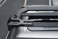 Accessoires extérieurs automatiques Acier au carbone Universel 4x4 Offroad Facile à installer Pièces noires Supports de montage rétractables pour auvent