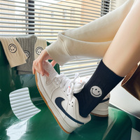 Chaussettes pour femmes, nouvelle collection hiver, style japonais, mi-mollet, amples, respirantes, en coton, motif dessin animé brodé, grandes et larges