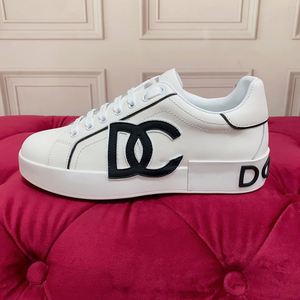 Nouvelles baskets de luxe rétro de créateur, style unisexe, décontractées pour hommes et femmes, chaussures de sport d'extérieur de haute qualité, souples pour la marche et la course - Product Image 3