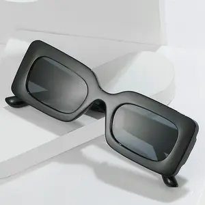 2024 yeni kutu güneş gözlüğü sınır ötesi sıcak jöle renkli kutu gözlük moda online ünlü ins güneş gözlüğü kadın