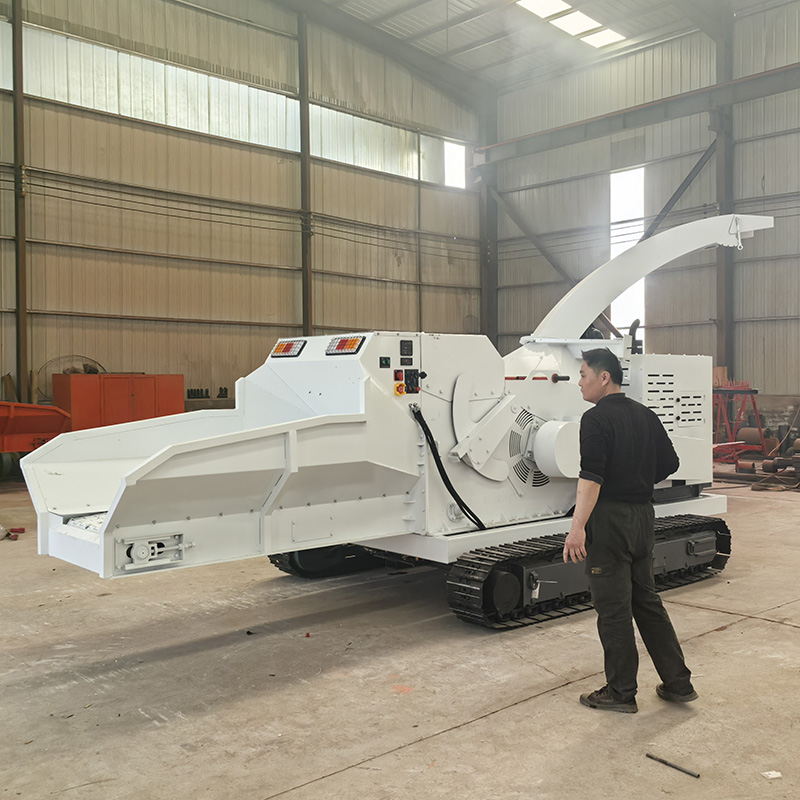 commercial wood chipper