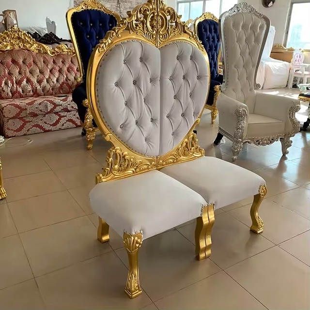 Factory New Arrival Heart-Shaped Couple Seats Decorated With Crystal Buttons for Banquet King Throne Wedding Furniture  for Sale