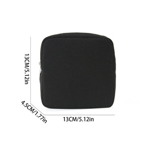 Sac de rangement en velours côtelé avec fermeture éclair, écologique et durable, avec sangle de poignet portable pour serviettes hygiéniques, usage domestique, motif léopard - Product Image 4