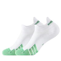 Nouvelle conception Chaussettes de sport invisibles en polyester/coton/spandex pour hommes et femmes, respirantes, séchage rapide, antidérapantes, hauteur cheville, pour l'été