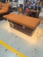 Table de massage électrique de luxe à 3 moteurs avec armoire en bois, lit de beauté réglable, lit pour soins du visage et des cils