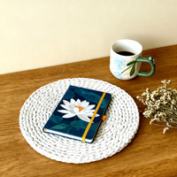 Carnet A5 à couverture rigide avec motif en relief des 12 fleurs de naissance, journal personnalisé pour cadeau d'anniversaire