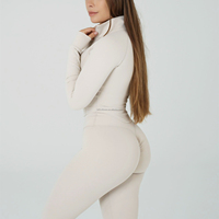Léger respirant coupe ajustée grande taille Fitness course entraînement Gym Contour fermeture éclair à manches longues vêtements de sport veste de sport femmes