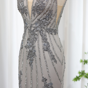 Elegante Vestido de Noche Largo con Escote en V, Color Gris Plateado, Línea A, Lentejuelas, Patrón 3D, Plisado, Espalda Descubierta, Sexy, para Mujer, Boda, Fiesta Formal - Product Image 4