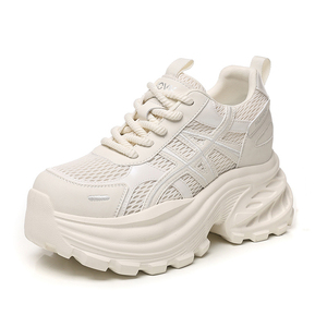 Baskets polyvalentes tendance à semelle épaisse et rehaussante pour femme, nouvelle collection printemps 2026 - Product Image 1