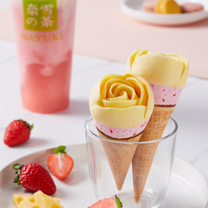 Шоколадное молочное мороженое порошок мягкая молочная смесь с чайным ароматом и клубника сахарная коробка для упаковки мороженого - Product Image 1