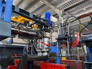 Machine de soufflage HDPE pour fûts à parois épaisses, à fonctionnement stable, faible consommation de matériaux usagés, faible entretien, qualité industrielle - Product Image 2