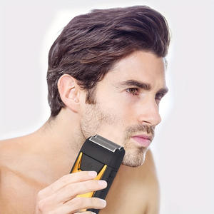 Tondeuse à cheveux électrique haute performance avec réglages de longueur ajustables, coupe lisse, sans tiraillement des cheveux, convient à toute la famille - Product Image 3